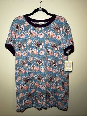 Lularoe Liv Floral Crewneck Tee - Blue with Pink Roses